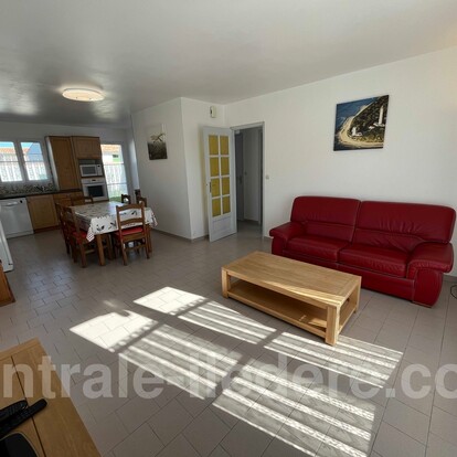 6903724fa05dc.jpg 6903724fa05dc.jpg