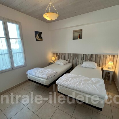 69038fbda2c00.jpg 69038fbda2c00.jpg