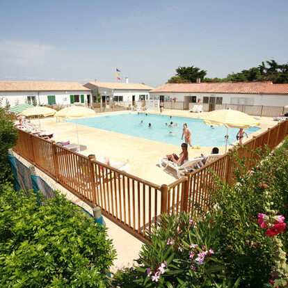 camping-camp-du-soleil-ile-de-re-1