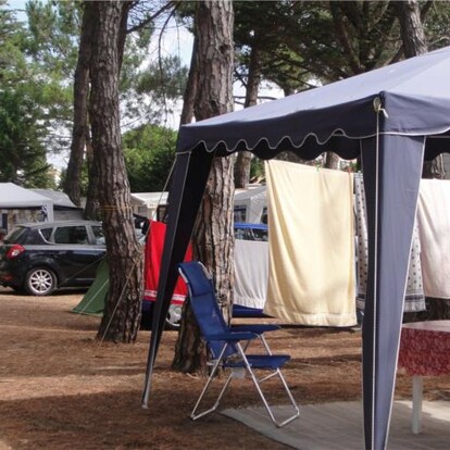 camping-les-barjottes-le-bois-plage-04