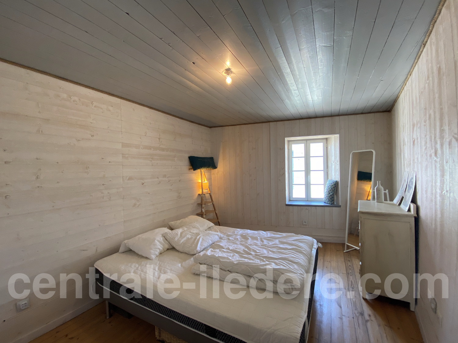 67acc8994ab3c.jpg