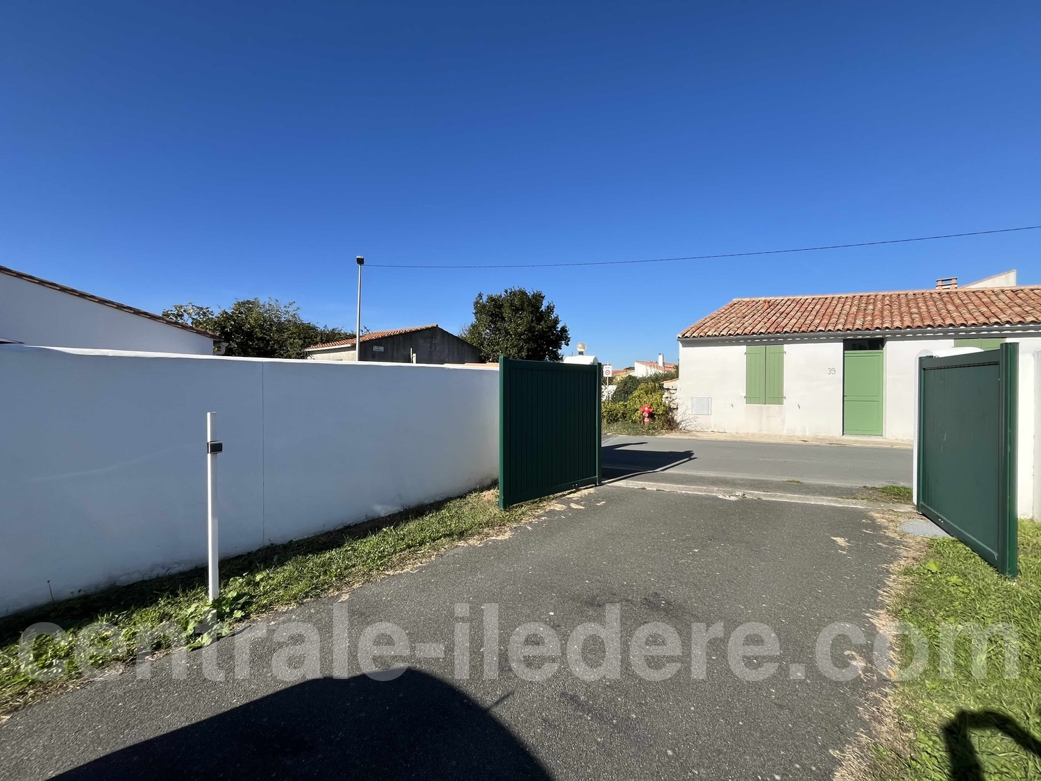 69037239833fa.jpg 69037239833fa.jpg