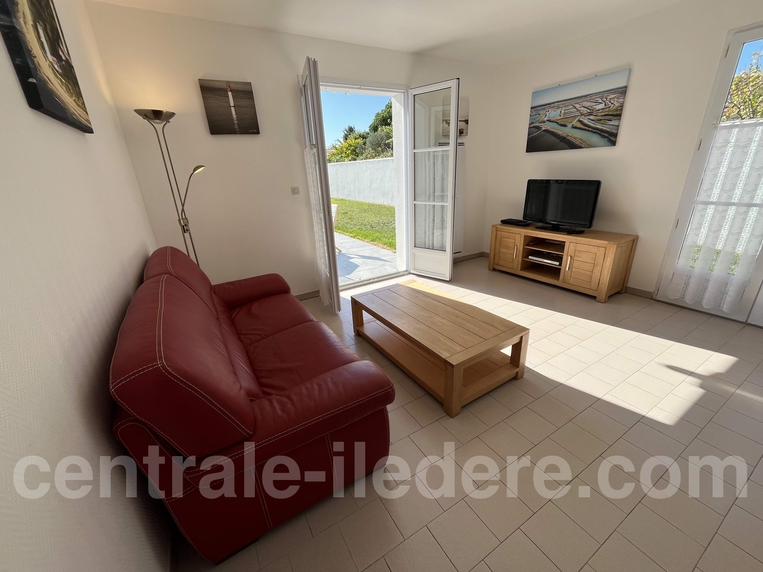 6903724f9ca6a.jpg 6903724f9ca6a.jpg