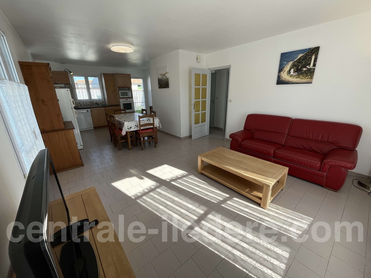 6903724f9d8c7.jpg 6903724f9d8c7.jpg