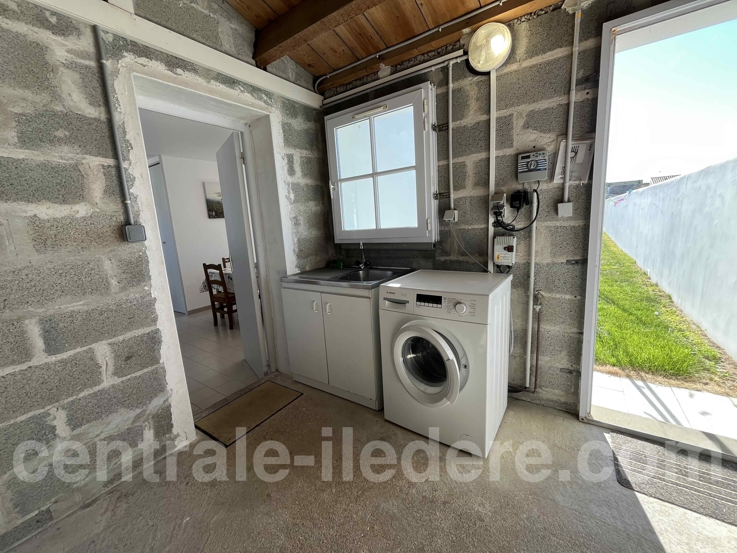 6903724fa9211.jpg 6903724fa9211.jpg