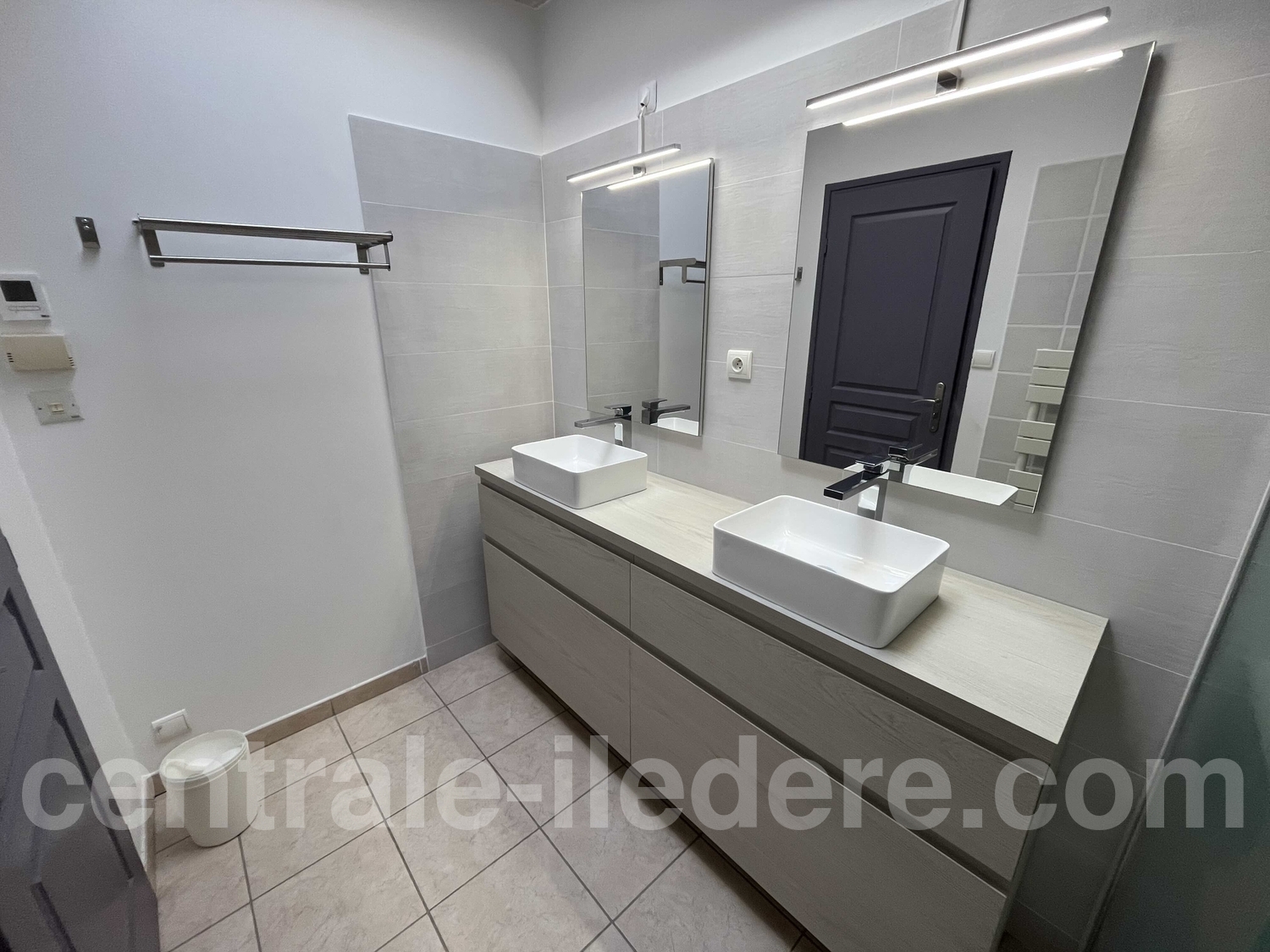 69038fbdaab24.jpg 69038fbdaab24.jpg